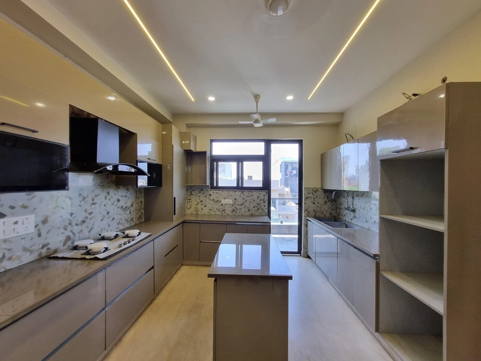 3 BHK Flat / Builder Floor for rent in Sector 85, Faridabad