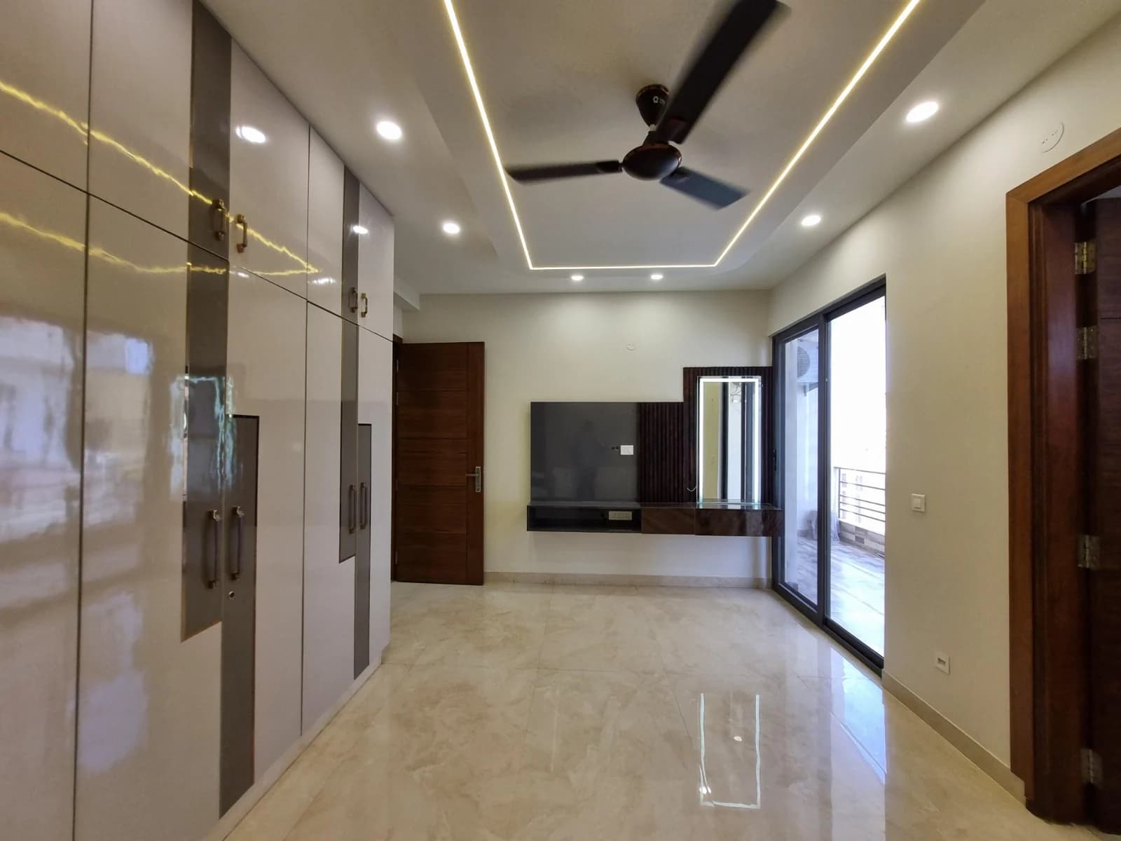 2 BHK Flat / Builder Floor for rent in Sector 19, Faridabad